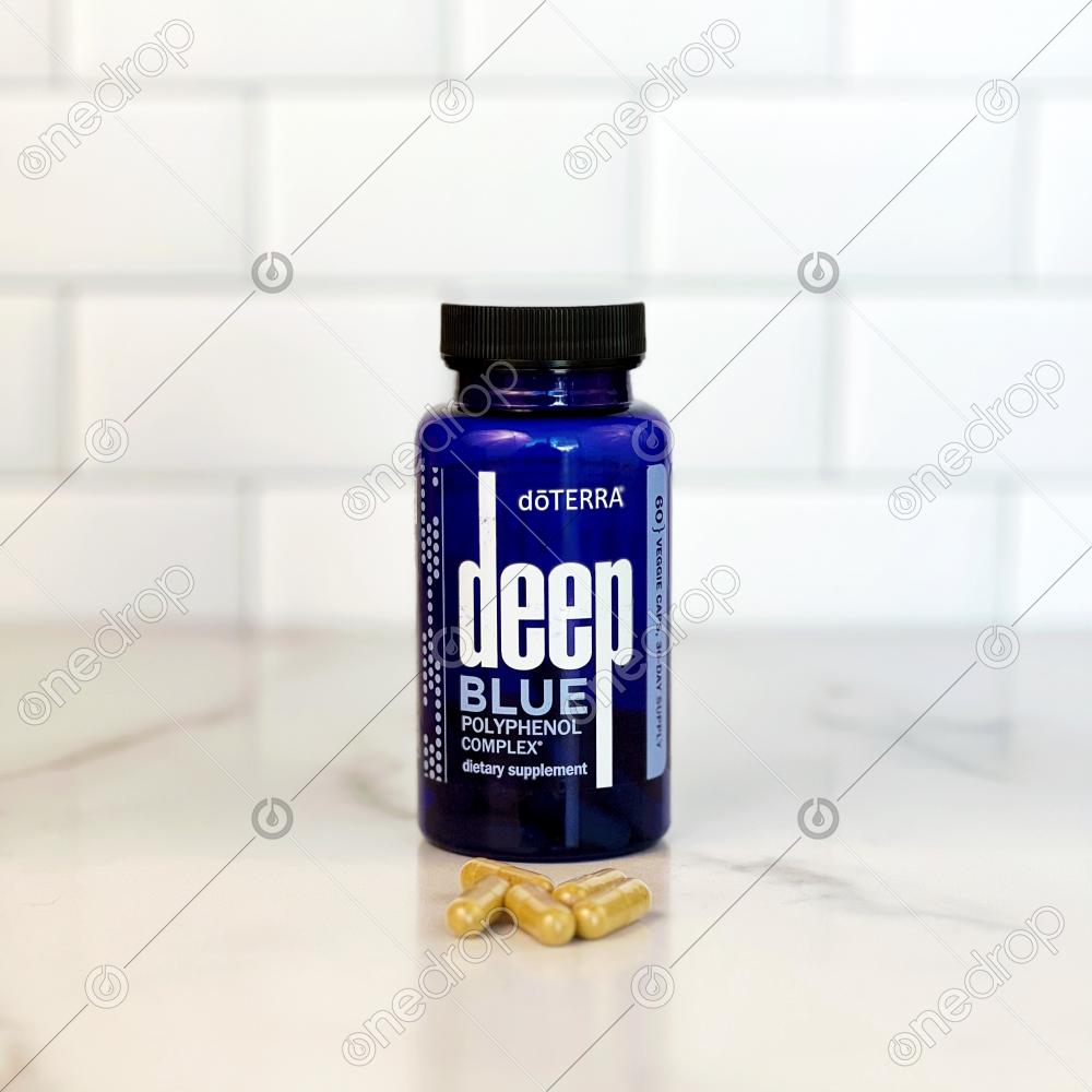 Deep Blue Polyphenols by Andrea Procida